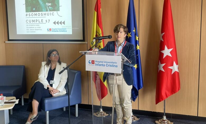 el-hospital-publico-infanta-cristina-celebra-su-17o-aniversario-con-un-emotivo-homenaje-a-sus-profesionales