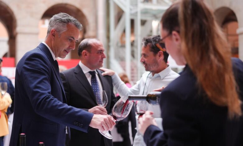 la-comunidad-de-madrid-reune-a-28-productores-en-la-xxiv-edicion-de-su-salon-de-los-vinos