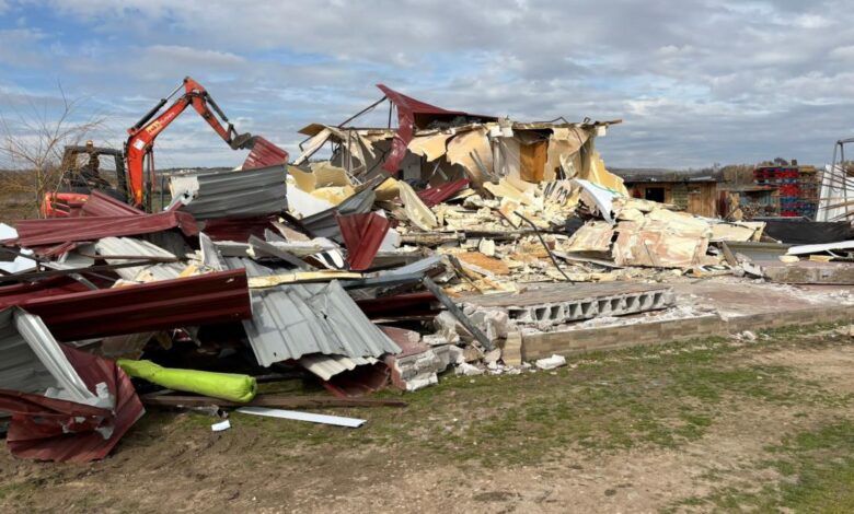 la-comunidad-de-madrid-culmina-el-derribo-de-nueve-viviendas-ilegales-en-la-vega-del-tajuna-para-evitar-el-deterioro-de-este-espacio-natural