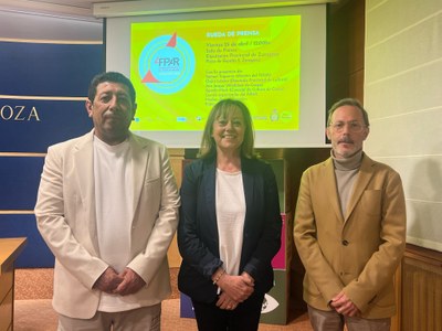 el-festival-internacional-de-poesia-de-aragon-celebra-su-cuarta-edicion-llenando-de-versos-zaragoza-y-caspe
