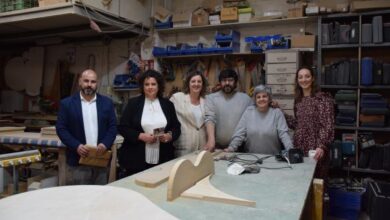 el-gobierno-de-castilla-la-mancha-valora-el-trabajo-en-madera-de-mondema-como-uno-de-los-referentes-de-vanguardia-en-‘legado-artesano’