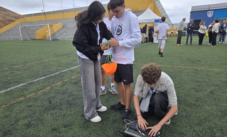el-ies-tablero-i-aguanac,-ganador-de-la-quinta-edicion-de-la-competicion-regional-del-desafio-cansat