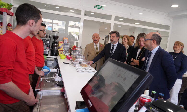 barajas-inaugura-la-primera-cafeteria-municipal-gestionada-por-personas-con-discapacidad