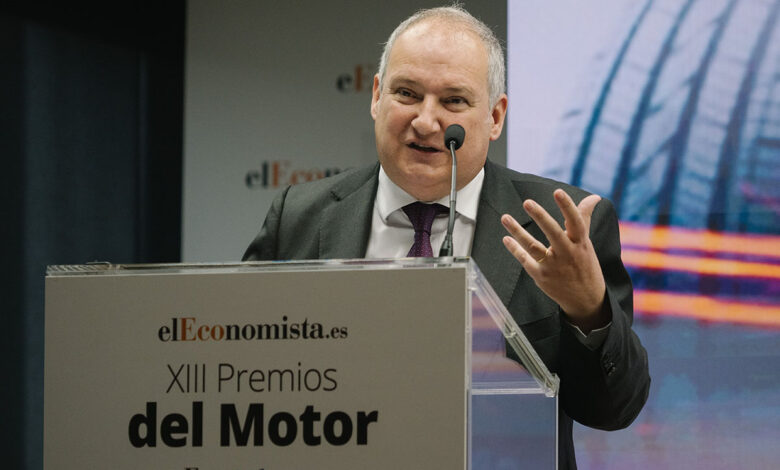 jordi-hereu-anuncia-la-puesta-en-marcha-del-perte-vec-iv,-dotado-con-1.250-millones-de-euros