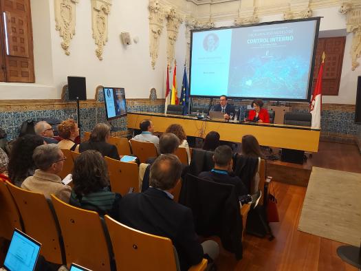 el-gobierno-regional-pone-en-valor-sus-nuevas-herramientas-de-gestion-publica-que-estan-sirviendo-como-modelo-a-otras-comunidades-autonomas