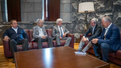 el-presidente-de-canarias mantiene un-encuentro-con-la-asociacion-canaria-para-el-progreso-de-la-macaronesia