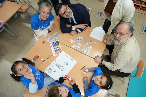 el-gobierno-regional-destina-anualmente-alrededor-de-nueve-millones-de-euros-a-la-atencion-del-alumnado-con-trastorno-del-espectro-autista-(tea)