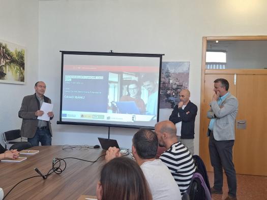 el-gobierno-de-castilla-la-mancha-inaugura-un-nuevo-centro-de-alto-rendimiento-empresarial-en-casas-ibanez
