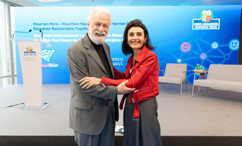la-ciudad-de-las-ninas-y-los-ninos-de-francesco-tonucci-acoge-a-300-participantes-en-bilbao