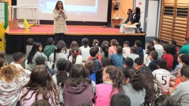 dermatologos-del-hospital-publico-del-tajo-ensenan-a-escolares-de-aranjuez-como-proteger-su-piel-del-sol