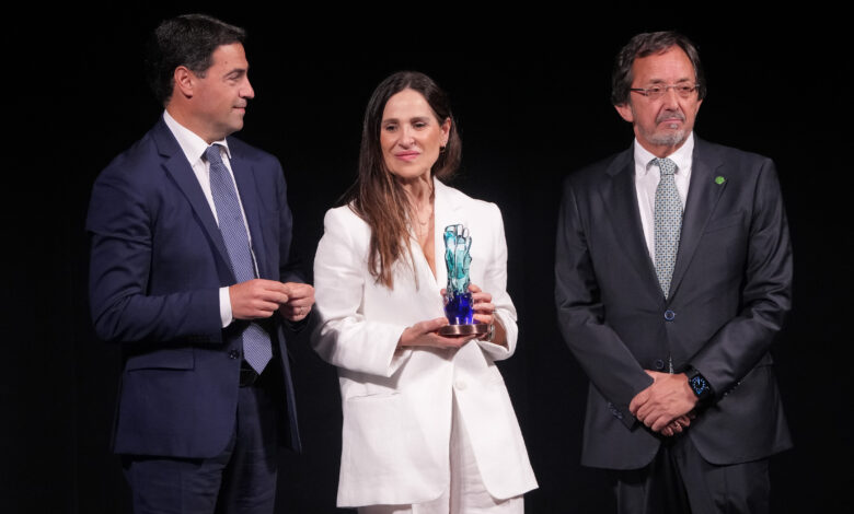 el-lehendakari-imanol-pradales-participa-en-la-entrega-del-premio-‘denon-artean’-en-reconocimiento-al-cooperativismo-vasco