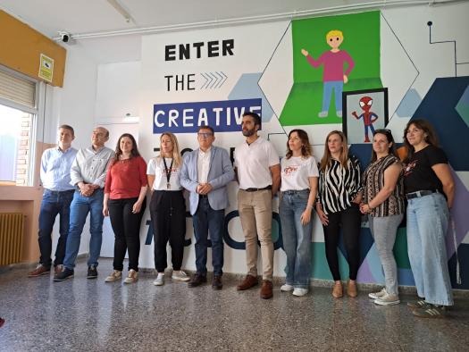 el-gobierno-de-castilla-la-mancha-impulsa-una-nueva-aula-ateca-en-el-ies-justo-millan-de-hellin