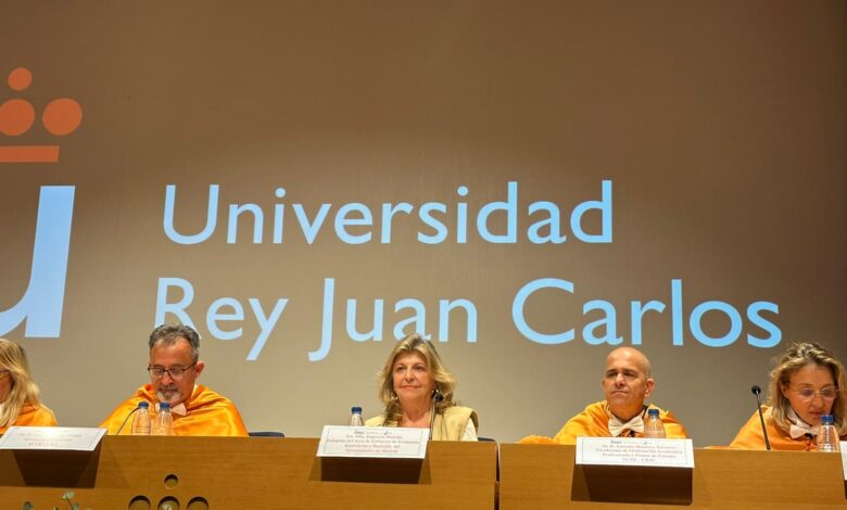 hidalgo-invita-a-los-recien-licenciados-en-turismo-a-“trabajar-por-madrid,-una-ciudad-que-es-un-gran-lugar-para-vivir-y-desarrollar-una-carrera”