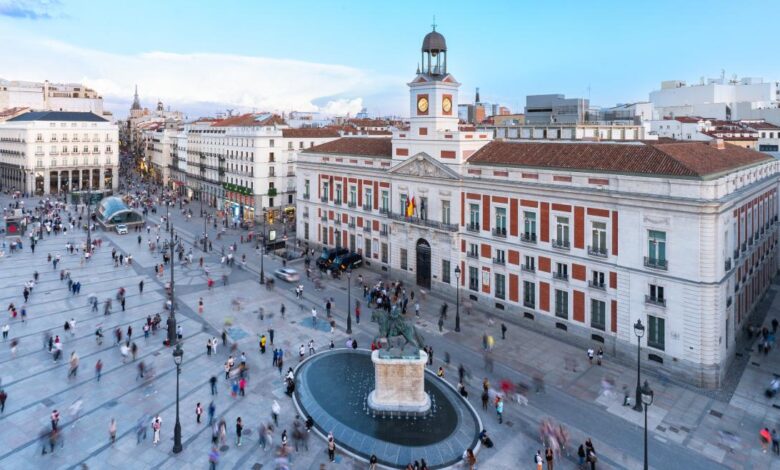 la-comunidad-de-madrid-celebra-los-40-anos-de-la-real-casa-de-correos-con-un-gran-concierto-gratuito-en-la-puerta-del-sol
