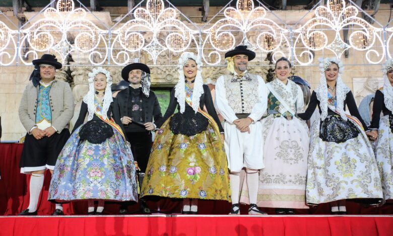ruben-hernandez-anuncia-las-hogueras-con-un-pregon-en-el-que-homenajea-a-todas-las-mujeres