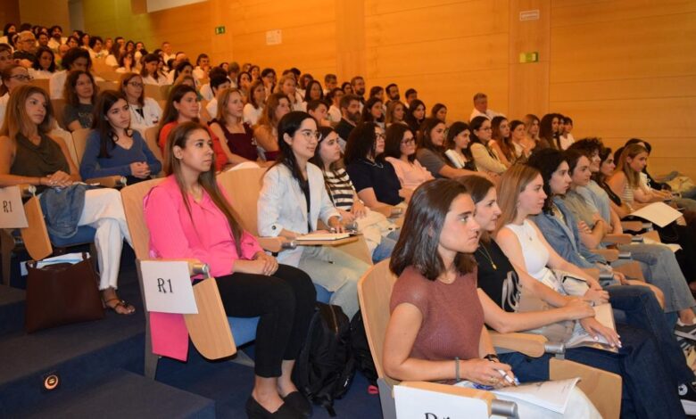 el-hospital-publico-infanta-sofia-incorpora-37-nuevos-residentes-para-formarse-en-la-especialidad-elegida