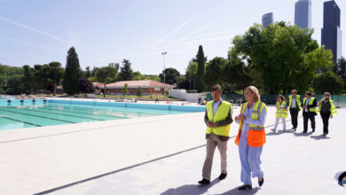 las-obras-de-reforma-integral-de-las-piscinas-de-verano-del-cdm-vicente-del-bosque-afrontan-su-recta-final