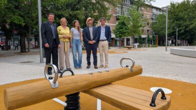 los-vecinos-de-san-pol-de-mar-estrenan-una-plaza-mas-accesible-y-con-mayor-espacio-para-el-peaton