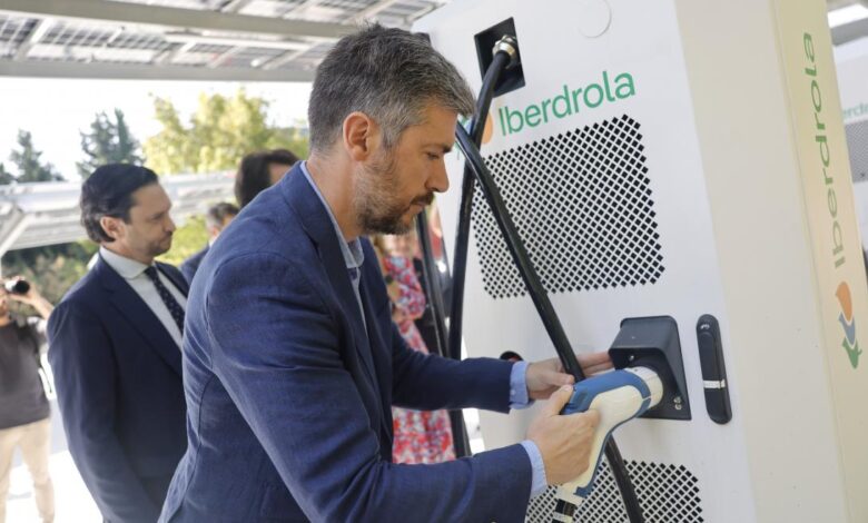 la-comunidad-de-madrid-inaugura-en-leganes-la-electrolinera-con-mas-puntos-de-carga-rapida-y-ultrarrapida-de-la-region