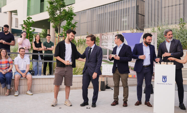 almeida-destaca-que-el-89-%-de-las-nuevas-viviendas-en-alquiler-asequible-de-emvs-madrid-se-destinan-a-jovenes-y-familias-con-menores