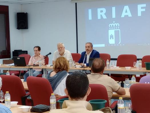 el-iriaf-celebra-una-jornada-de-transferencia-de-resultados-de-sus-investigaciones-sobre-la-resiliencia-varietal-de-la-vid-al-cambio-climatico