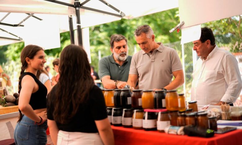 la-comunidad-de-madrid-lleva-los-mejores-productos-de-proximidad-a-los-vecinos-de-vadeolmos-alalpardo