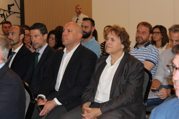el-gobierno-de-castilla-la-mancha-recuerda-a-emprendedores-y-empresas-los-incentivos-que-pone-a-su-disposicion-el-plan-‘adelante’