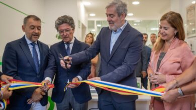 clavijo-destaca-el-compromiso-de-la-aecc-en-la-inauguracion-de-su-nueva-sede-en-santa-cruz-de-tenerife