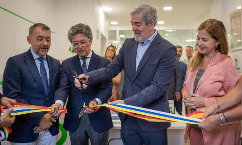 clavijo-destaca-el-compromiso-de-la-aecc-en-la-inauguracion-de-su-nueva-sede-en-santa-cruz-de-tenerife