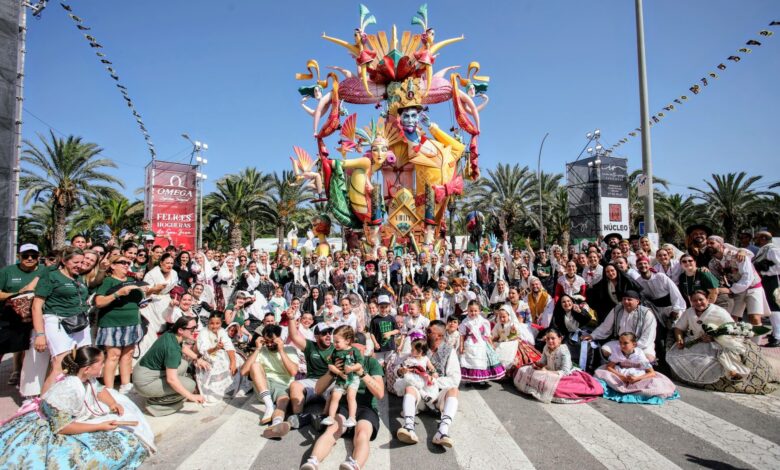 la-hoguera-baver-els-antigons-logra-el-primer-premio-de-especial-con-‘vanity’