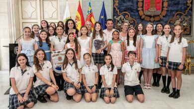 el-colegio-calasancio-recoge-el-primer-premio-juvenil-de-fogueres-escolars