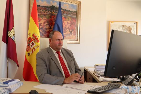castilla-la-mancha-recibira-76,5-millones-de-euros-para-reestructuracion,-reconversion-e-inversiones-en-el-sector-vitivinicola-y-para-programas-de-sanidad-animal-y-vegetal