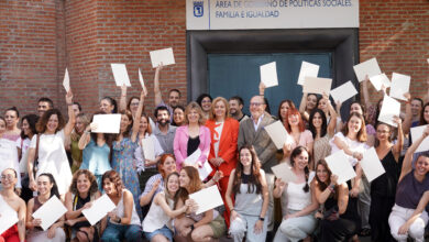 el-ayuntamiento-da-la-bienvenida-a-los-nuevos-trabajadores-sociales-que-ayudaran-a-hacer-“una-administracion-mas-humana-y-comprometida”