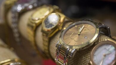 llegan-las-jornadas-de-puertas-abiertas-a-la-subasta-de-3.600-objetos-perdidos-entre-joyas,-relojes-y-bisuteria-del-ayuntamiento