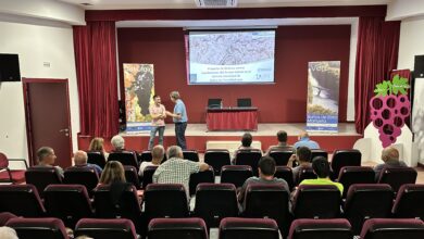 ura-y-el-ayuntamiento-de-banos-de-ebro-han-presentado-a-las-y-los-vecinos-del-municipio-la-actuacion-de-restauracion-fluvial-para-la-mejora-ambiental-e-hidraulica-del-arroyo-salado
