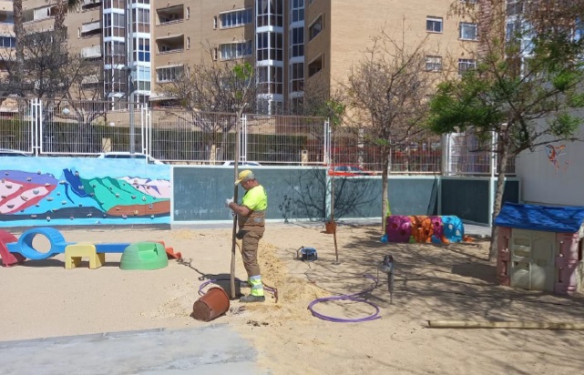 alicante-adjudica-las-reformas-y-mejoras-en-13-centros-educativos-por-370.000-euros