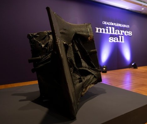 el-maca-cede-una-obra-de-millares-para-una-exposicion-de-arte-espanol-en-bruselas