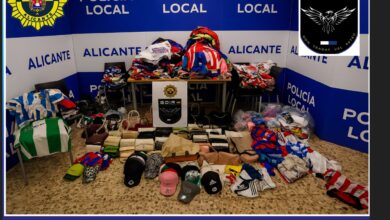 la-policia-local-interviene-mil-productos-falsificados-que-iban-a-venderse-en-la-calle