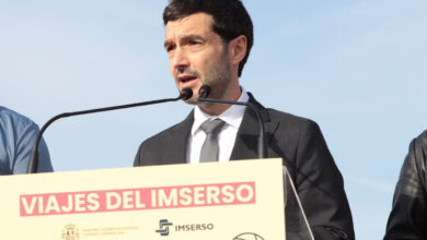 bustinduy-presenta-la-nueva-temporada-de-viajes-del-imserso,-que-«protegen,-cuidan-y-dan-bienestar»