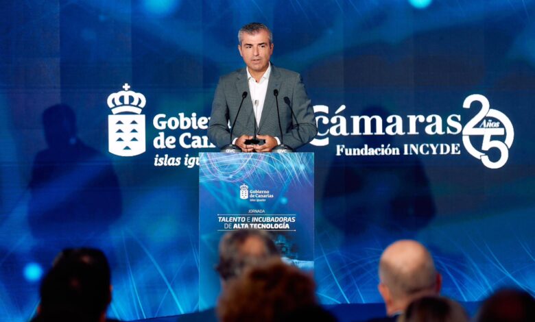 manuel-dominguez-presenta-una-estrategia-para-estimular-el-emprendimiento-en-canarias