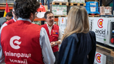 albares-reafirma-el-apoyo-a-ucrania-con-el-envio-de-70-generadores-a-traves-de-la-aecid