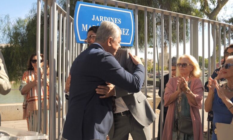 el-alcalde-inaugura-en-triana-los-jardines-dedicados-a-la-artista-maria-jimenez