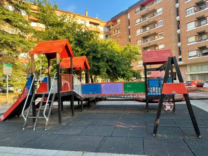 enrique-eguren-haur-parkea-eraberritzen-hasi-dira,-irisgarriagoa-eta-modernoagoa-izan-dadin