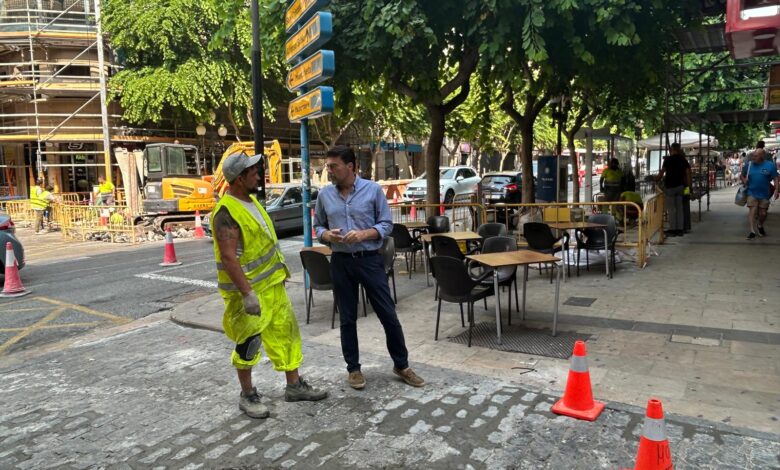 el-servicio-de-mantenimiento-de-la-red-viaria-actua-en-200-calles-de-alicante-en-5-meses
