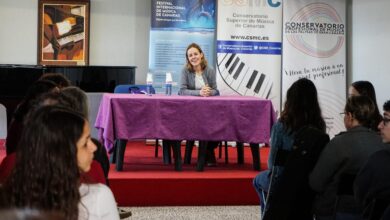 gran-acogida-a-sol-gabetta-en-el-conservatorio