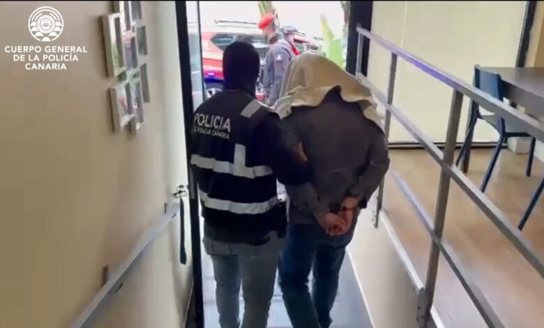 la-policia-autonomica-registra-un-centro-de-menores-en-puerto-de-la-cruz